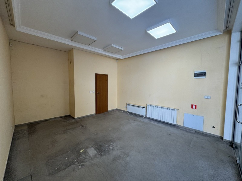 Продава ОФИС в град София, Център - 31 кв.м / 160 000 € » 312 932.80 лв., БЕСТ СЕЛЪРС БЪЛГАРИЯ ООД