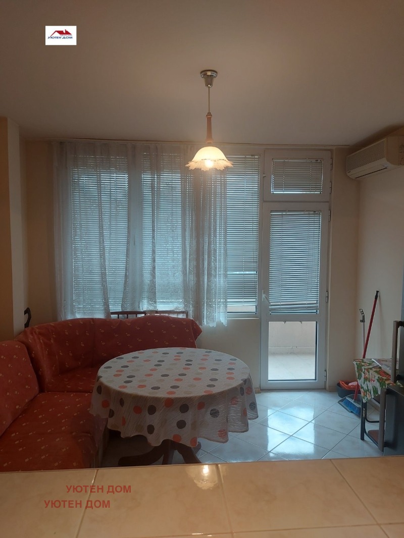En venta  2 dormitorios Shumen , Trakiya , 75 metros cuadrados | 59803256 - imagen [3]
