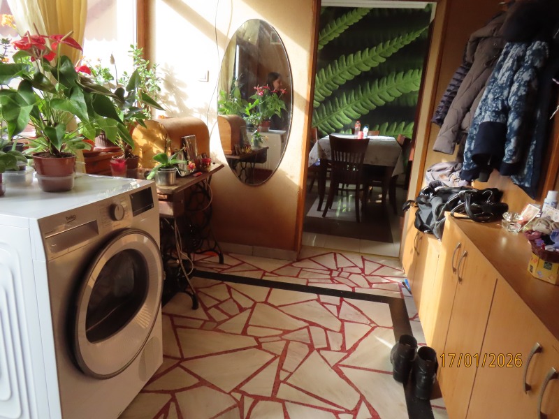 Продава ЕТАЖ ОТ КЪЩА, гр. София, Орландовци, снимка 4 - Етаж от къща - 53153184