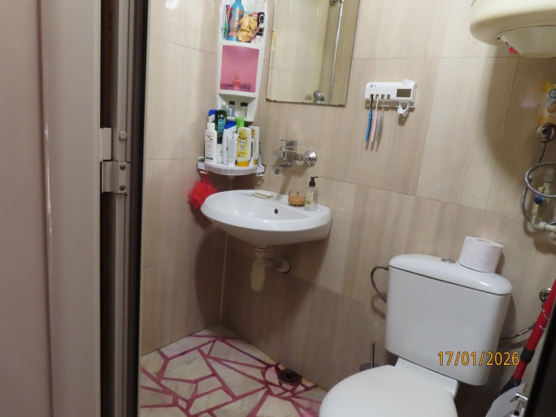 Продава ЕТАЖ ОТ КЪЩА, гр. София, Орландовци, снимка 9 - Етаж от къща - 53153184