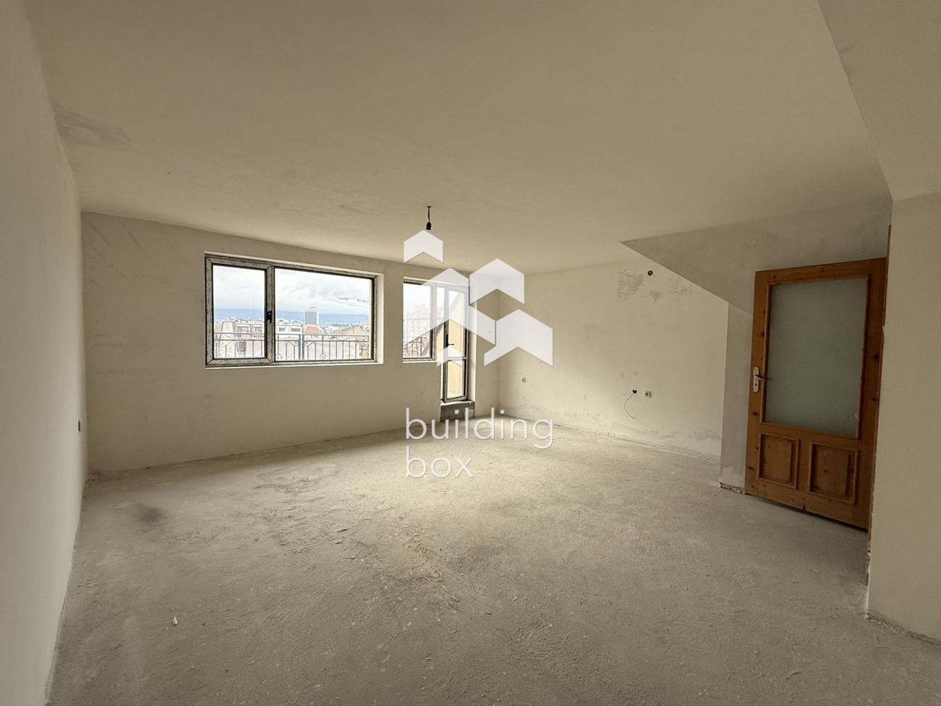 Продава МЕЗОНЕТ, гр. София, Център