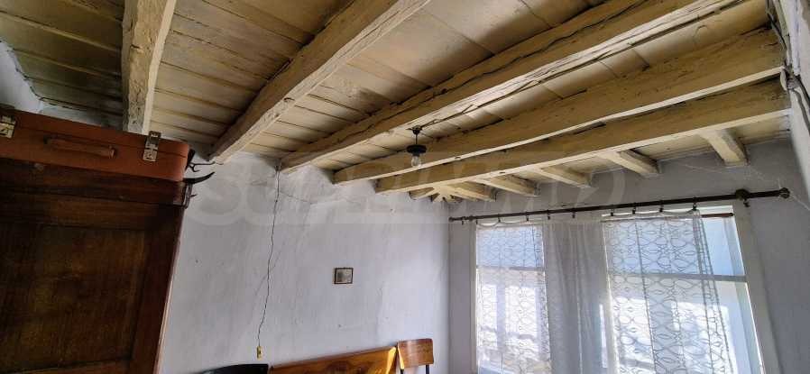 Продава КЪЩА, гр. Павликени, област Велико Търново, снимка 11 - Къщи - 54788611