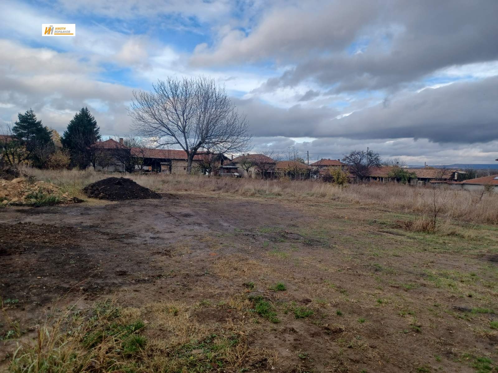 Продава ПАРЦЕЛ, с. Самоводене, област Велико Търново, снимка 2 - Парцели - 53675058