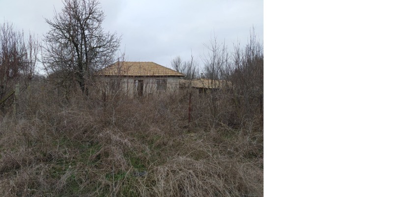 Продава КЪЩА в област Варна, с. Метличина - 45 кв.м / 36 000 € » 70 409.88 лв., ЛАЙЪНС ГРУП