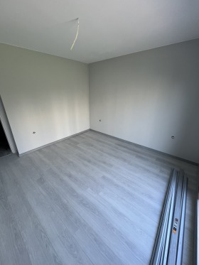 1 slaapkamer Vladislav Varnentsjik 1, Varna 3