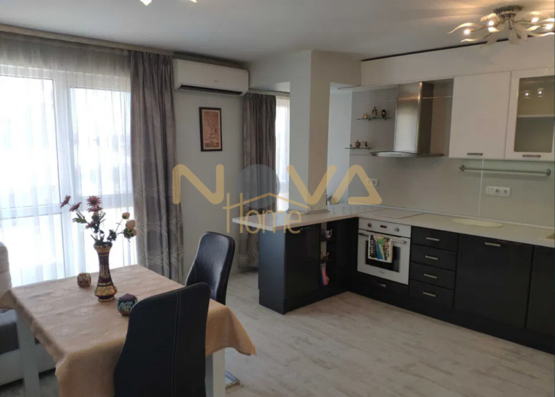 Продава  2-стаен град Варна , Център , 73 кв.м | 57864617