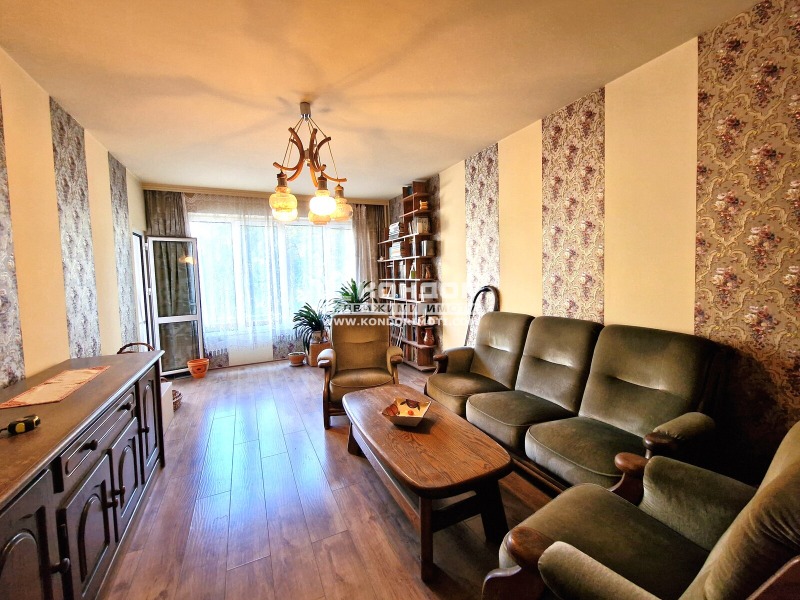 À venda  2 quartos Plovdiv , Vastanitcheski , 88 m² | 22963769 - imagem [2]