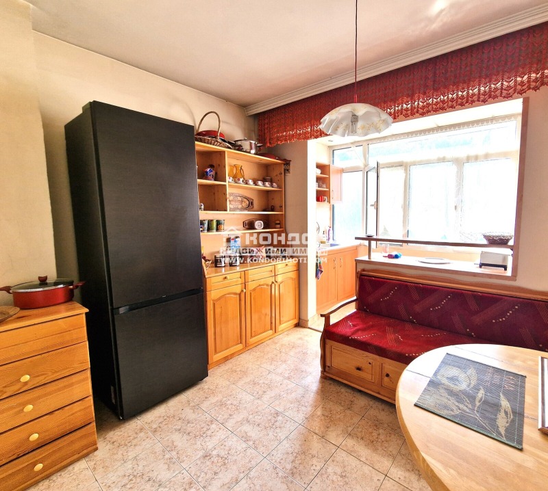 À venda  2 quartos Plovdiv , Vastanitcheski , 88 m² | 22963769 - imagem [10]