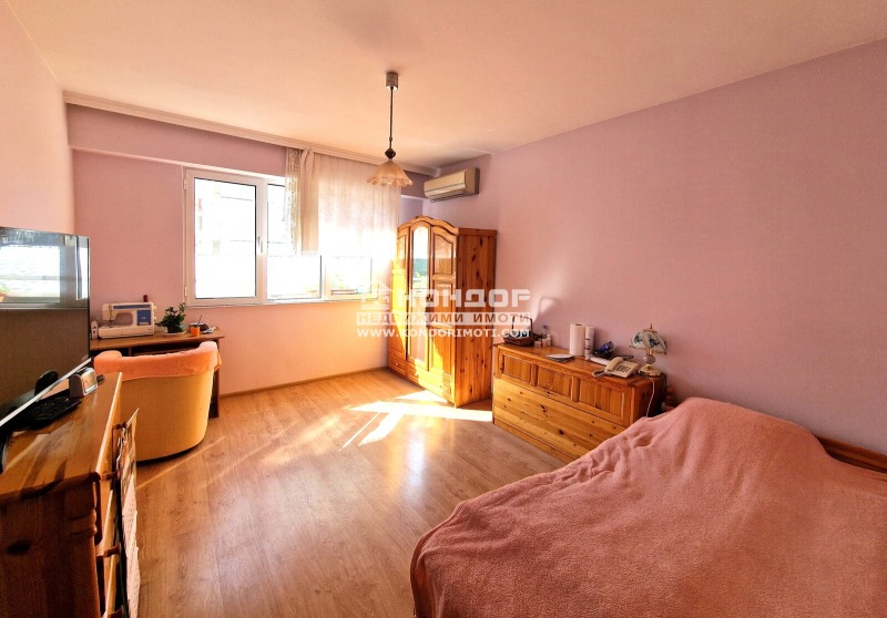 À venda  2 quartos Plovdiv , Vastanitcheski , 88 m² | 22963769 - imagem [4]