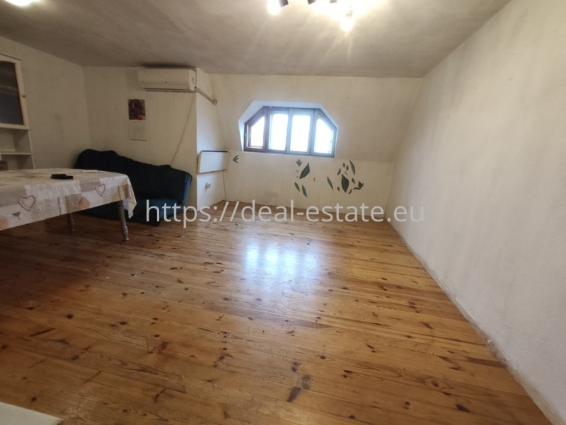 Продава 3-СТАЕН, гр. Благоевград, Широк център, снимка 2 - Апартаменти - 52708192