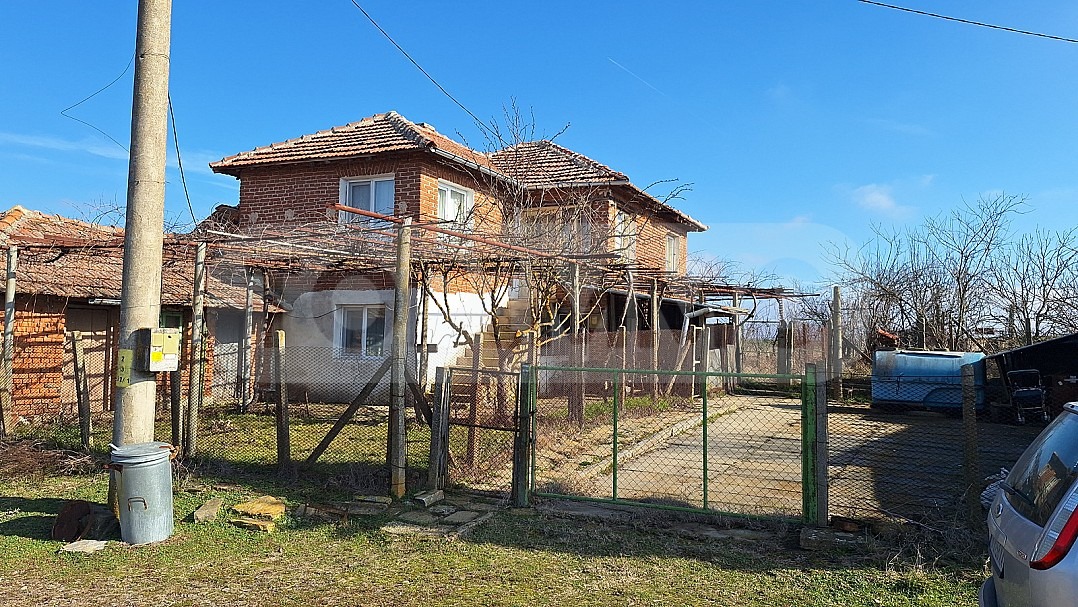 Продава КЪЩА, с. Шарково, област Ямбол, снимка 6 - Къщи - 53859552