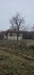 Продава КЪЩА, с. Домлян, област Пловдив, снимка 2