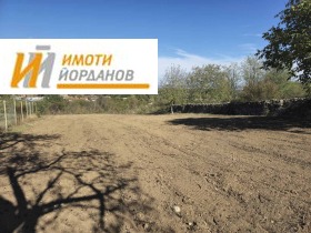 Plot Samovodene, region Veliko Tarnovo 2