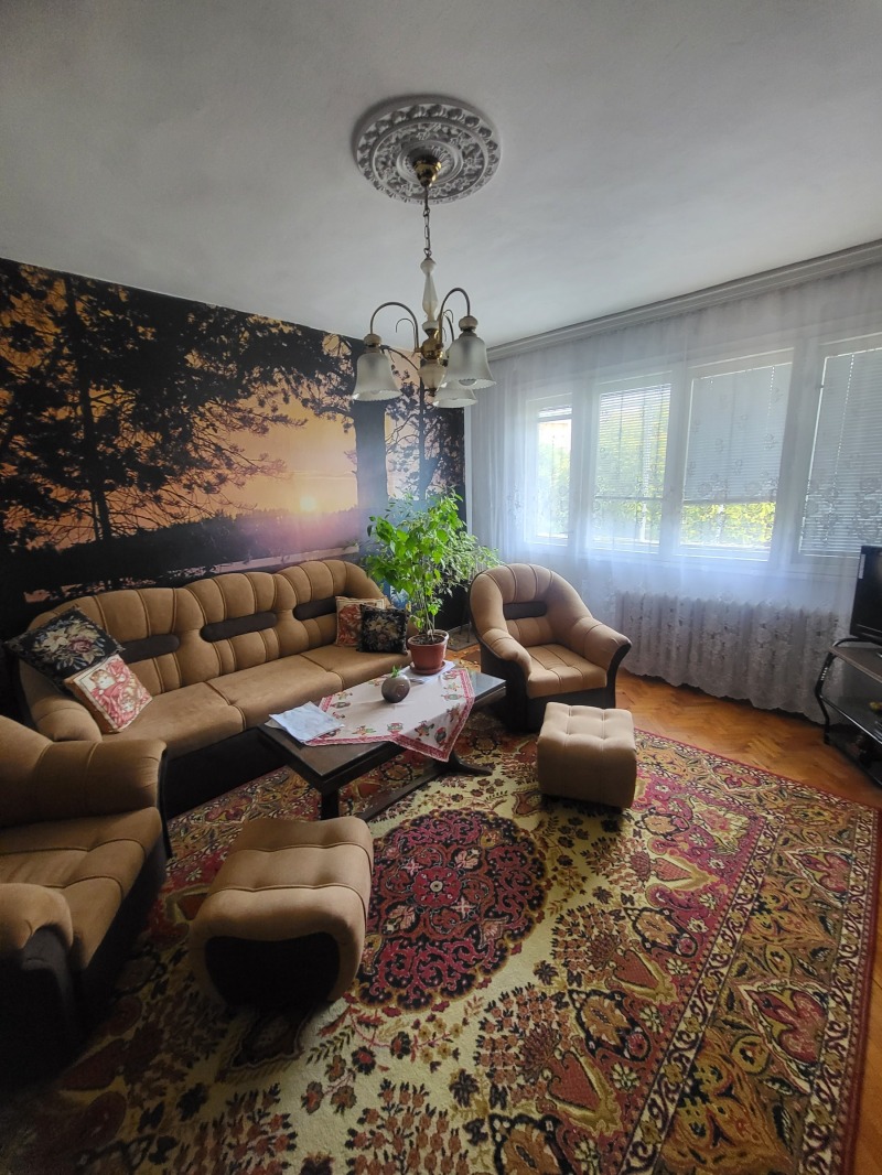 Na prodej  2 ložnice Pleven , Idealen centar , 100 m2 | 55486098 - obraz [2]