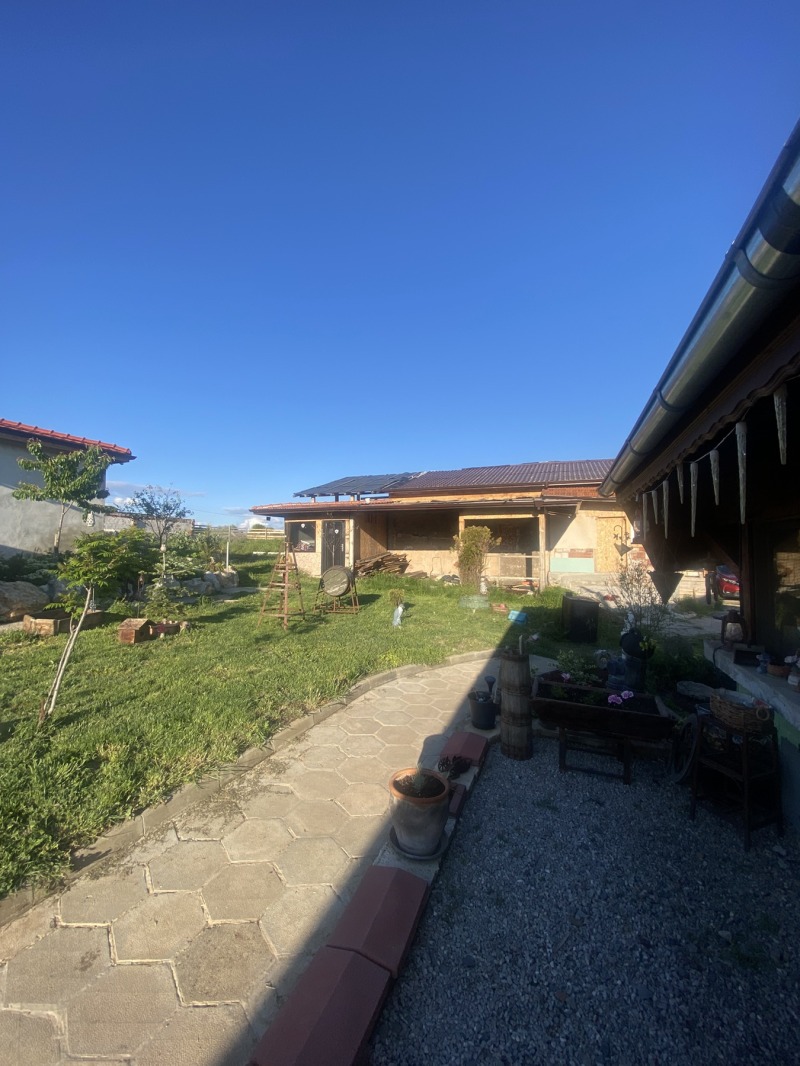 Zu verkaufen  Haus region Sofia , Godetsch , 4448 qm | 15816078 - Bild [2]