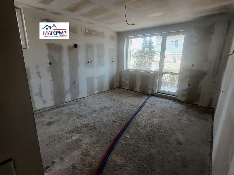 Продава  Къща град Перник , Драгановец , 316 кв.м | 89441496 - изображение [4]