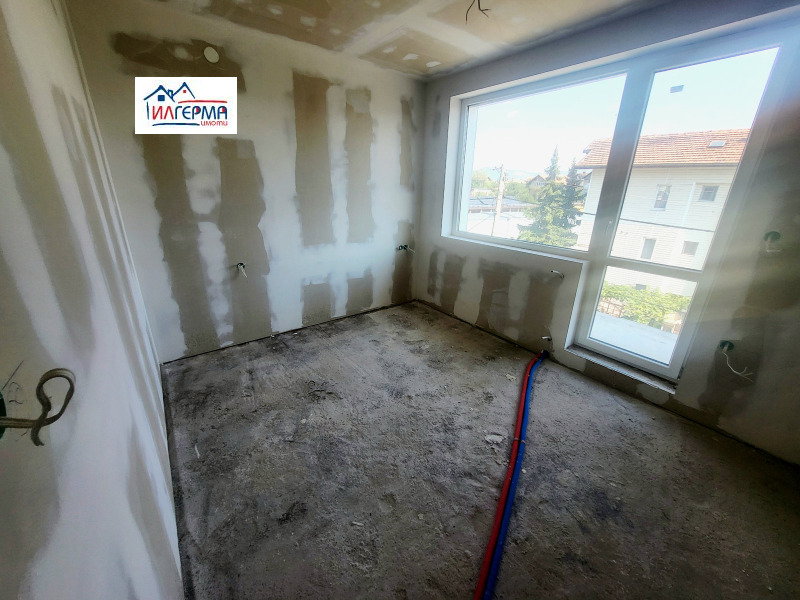 Продава  Къща град Перник , Драгановец , 316 кв.м | 89441496 - изображение [10]