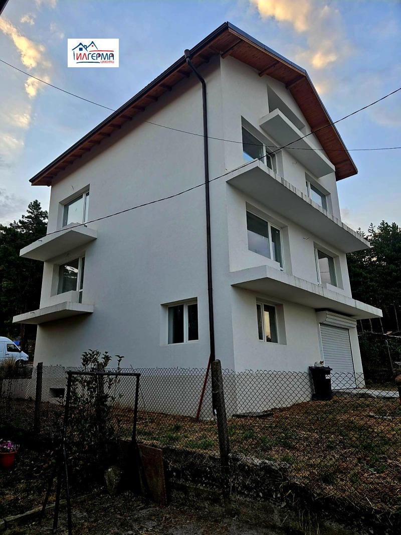 Продава  Къща град Перник , Драгановец , 316 кв.м | 89441496