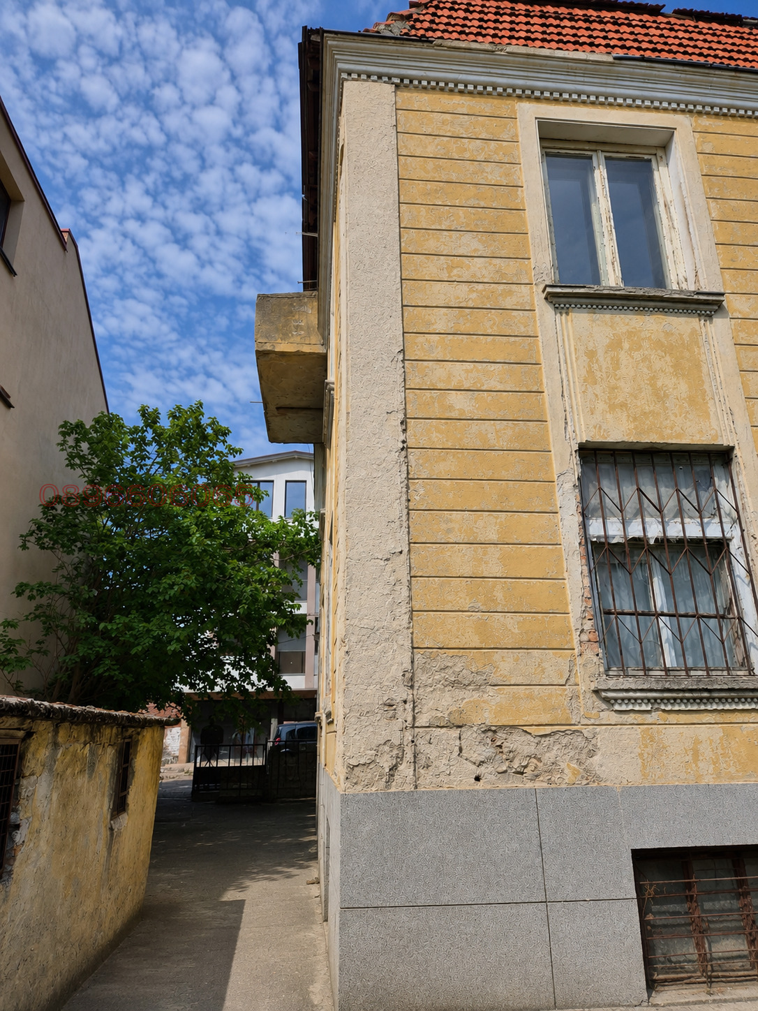 Продава КЪЩА, гр. Хисаря, област Пловдив, снимка 2 - Къщи - 54754676