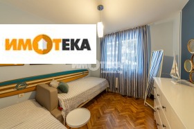 3+ chambres Tsentar, Varna 12