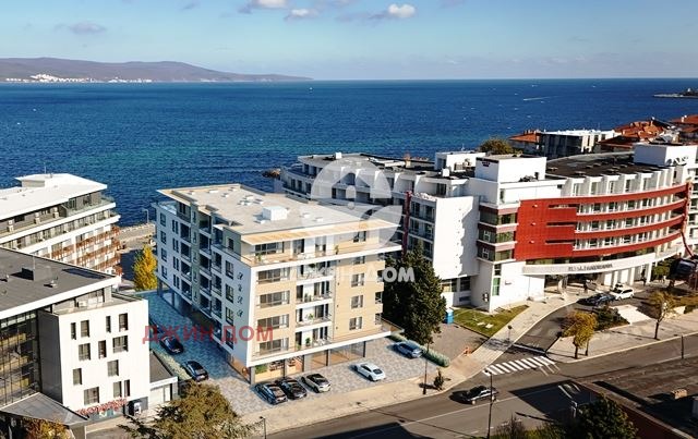 Продава  2-стаен, област Бургас, гр. Несебър •  120 220 EUR • ID 46252966 — holmes.bg - [1] 
