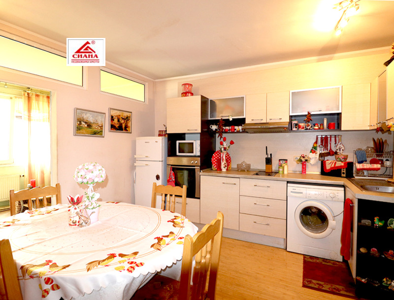 Продаја  1 спаваћа соба Русе , Центар , 58 м2 | 10744362