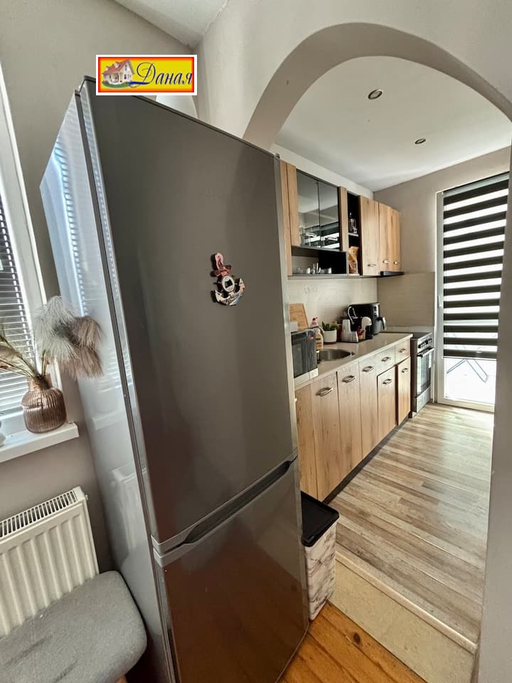 Продава ЕТАЖ ОТ КЪЩА, гр. Враца, Център, снимка 3 - Етаж от къща - 52194371