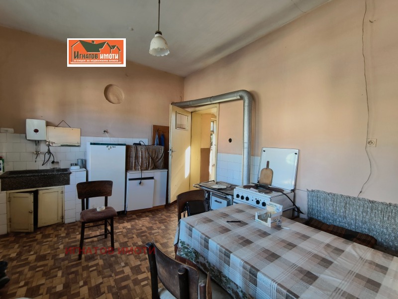 En venta  Casa región Pazardzhik , Kalugerovo , 120 metros cuadrados | 51950227 - imagen [2]