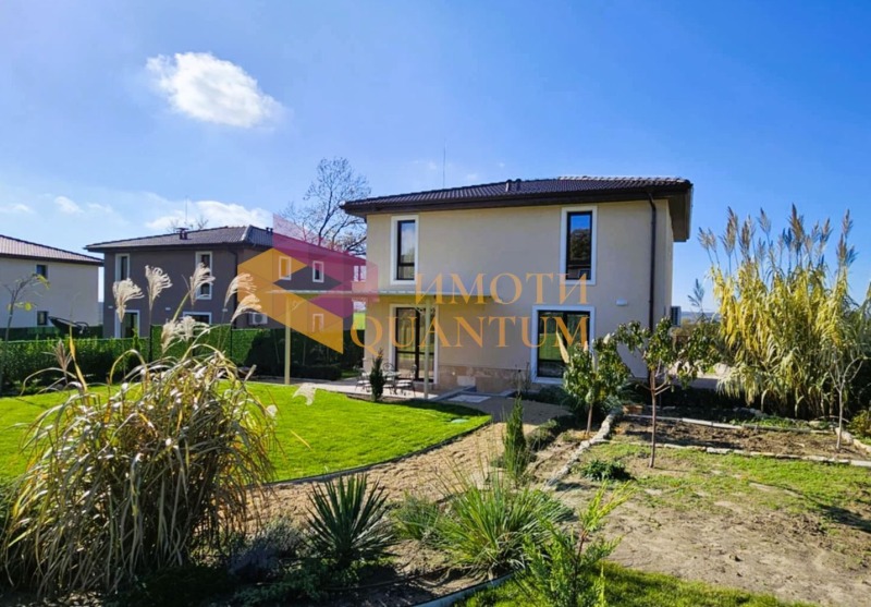 Продава КЪЩА, с. Приселци, област Варна, снимка 2 - Къщи - 52415707