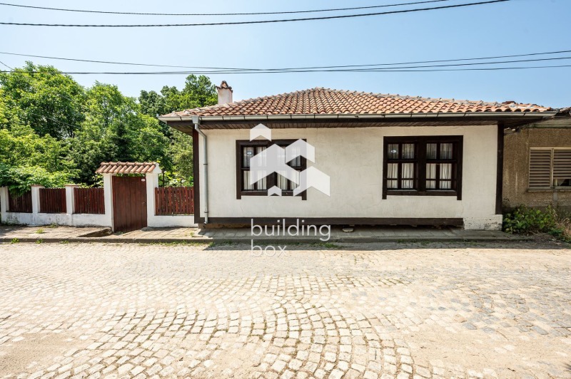 Продава КЪЩА, гр. Калофер, област Пловдив, снимка 3 - Къщи - 53197004