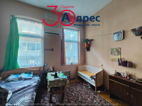 Продажба на четеристайни апартаменти в град Габрово - изображение 2 