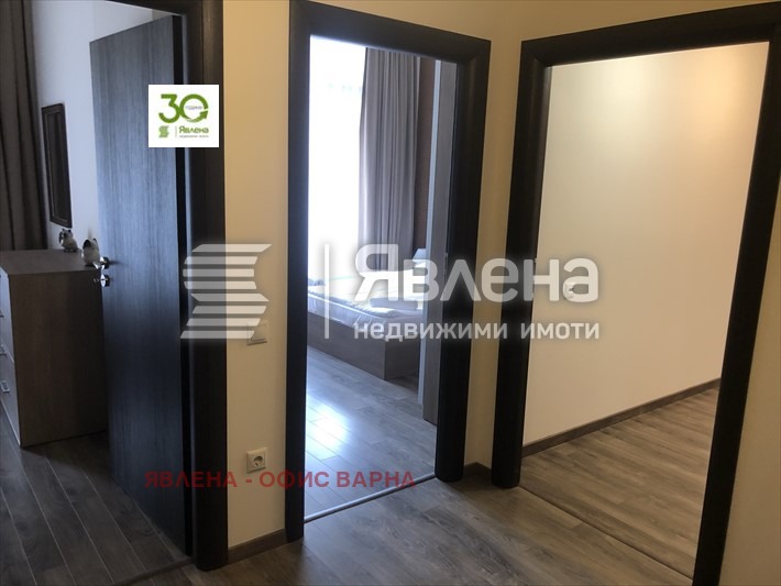 Продава 3-СТАЕН, гр. Варна, м-т Ален мак, снимка 3 - Aпартаменти - 49442507