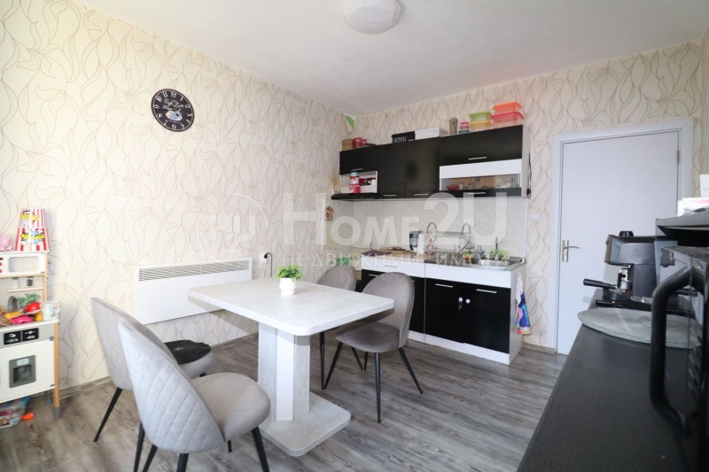 Na sprzedaż  Piętro domu Sofia , Lozen , 173 mkw | 26569528 - obraz [2]