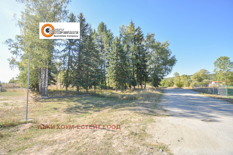 Продава  Парцел област София , с. Горни Окол , 872 кв.м | 60372631 - изображение [7]