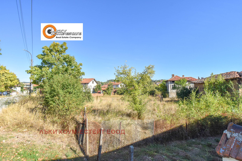 Продава  Парцел област София , с. Горни Окол , 872 кв.м | 60372631 - изображение [3]