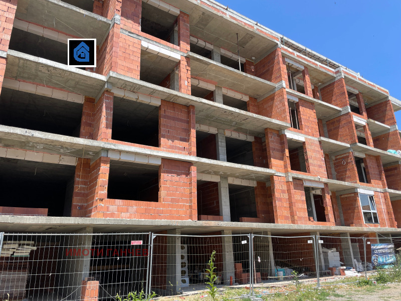 Продава 3-СТАЕН в град Стара Загора, Железник - център - 123 кв.м / 153 850 € » 300 904.45 лв., ИМОТИ ГАНЧЕВ