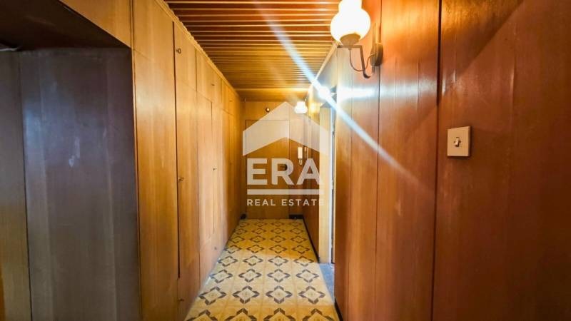 Продава 3-СТАЕН, гр. Търговище, Център, снимка 8 - Апартаменти - 54772535