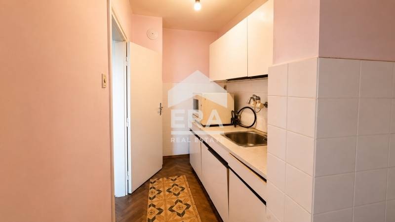 Продава 3-СТАЕН, гр. Търговище, Център, снимка 5 - Апартаменти - 54772535