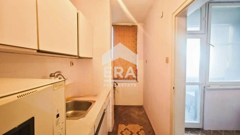 Продава 3-СТАЕН, гр. Търговище, Център, снимка 4 - Апартаменти - 53241954