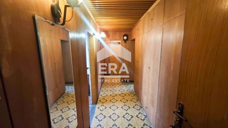 Продава 3-СТАЕН, гр. Търговище, Център, снимка 5 - Апартаменти - 53241954