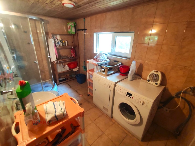 Продава  Къща област Видин , с. Ново село , 218 кв.м | 68757212 - изображение [7]