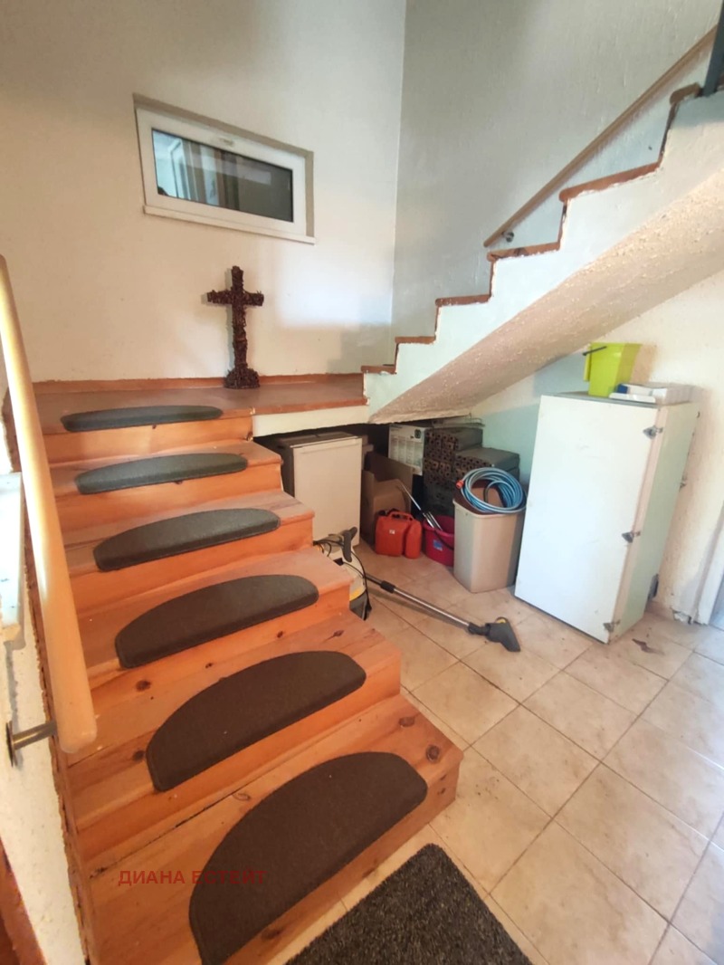 Продава  Къща област Видин , с. Ново село , 218 кв.м | 68757212 - изображение [9]