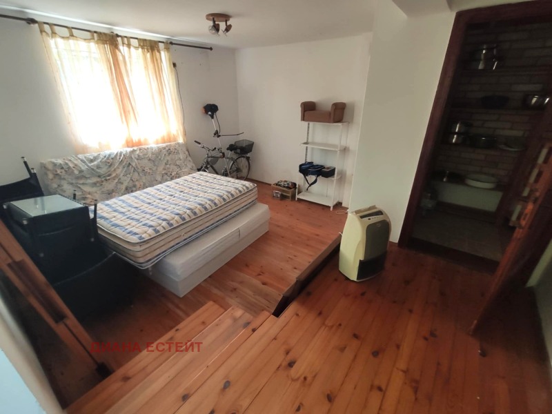 Продава  Къща област Видин , с. Ново село , 218 кв.м | 68757212 - изображение [13]