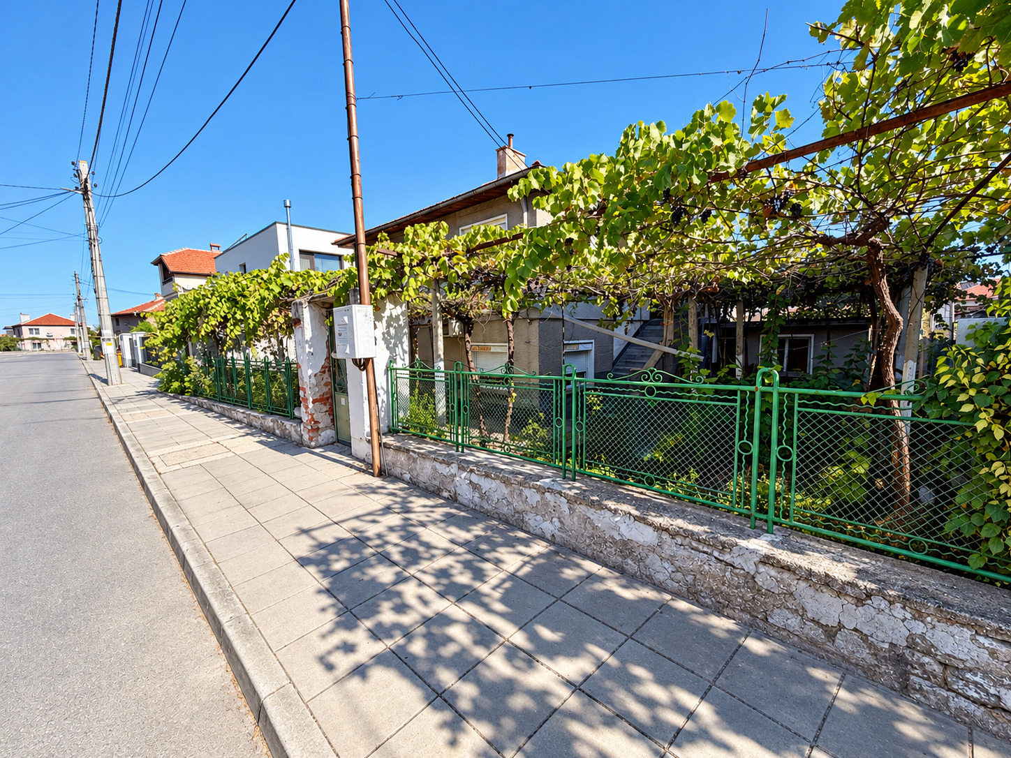 Продава КЪЩА, с. Първенец, област Пловдив, снимка 2 - Къщи - 56345936