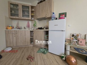 Studio Ravda, regio Boergas