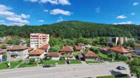 Продава  4-стаен, гр. Троян