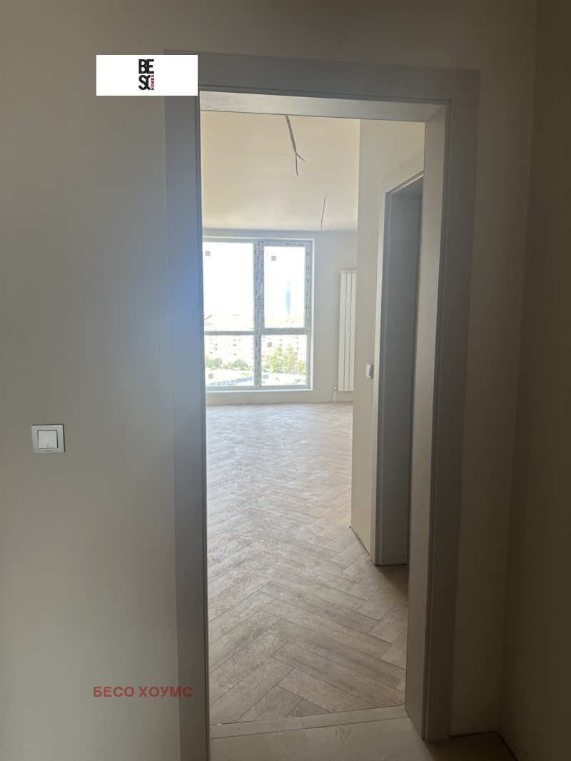 À venda  1 quarto Sofia , Mladost 4 , 67 m² | 97715177 - imagem [8]