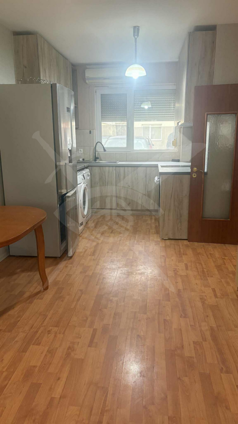 Продава 2-СТАЕН, гр. Варна, Бриз