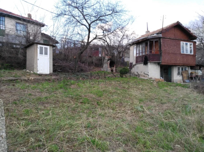 Продава КЪЩА, град Варна, Възраждане 4 • 78500 € / 153532.65 лв. • 72286978 1