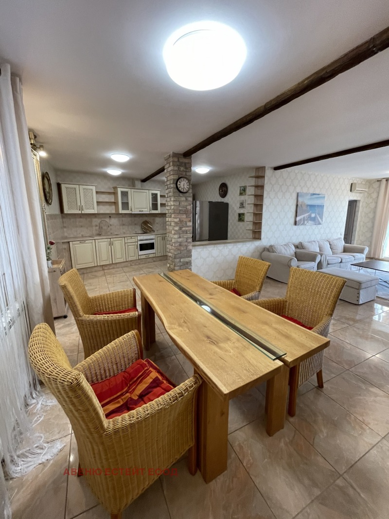 Продава КЪЩА, с. Баново, област Варна, снимка 4 - Къщи - 53503466